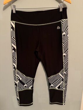 RBX Black Capri Leggings with White Geometric Side Panels